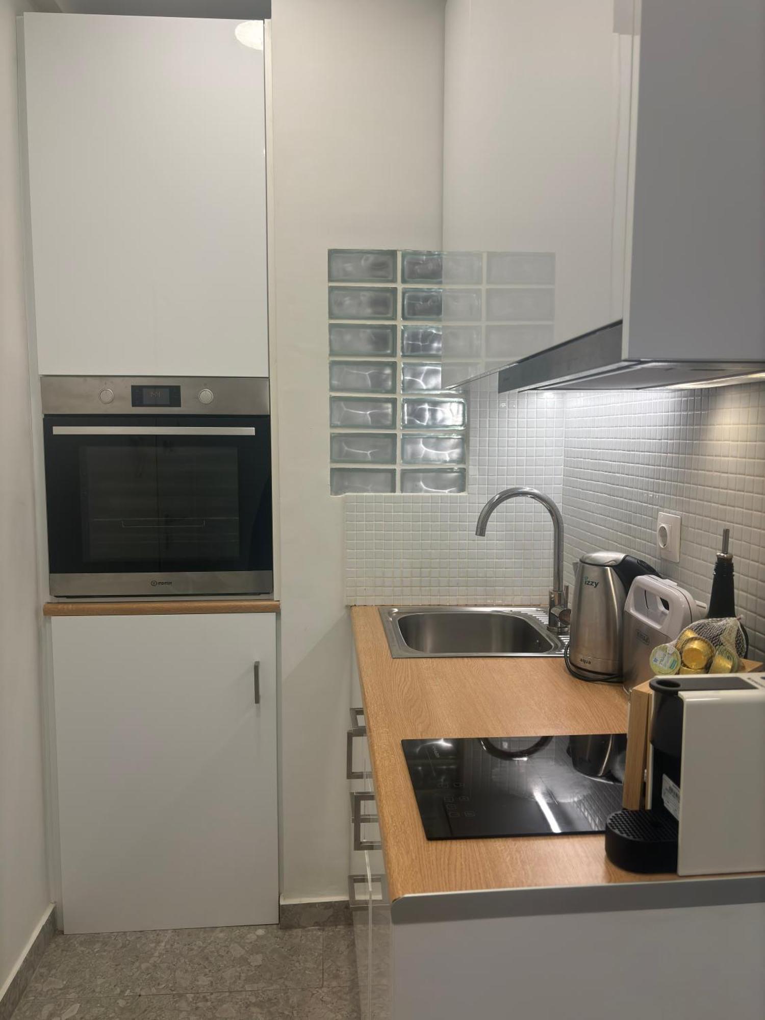 Cozy Apartment At Panormou Metro, Athens City Center Eksteriør billede